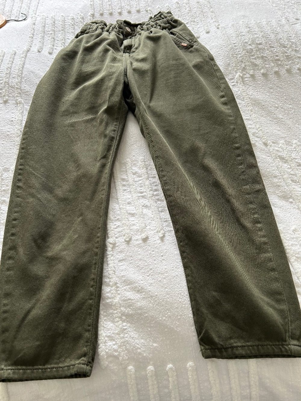 Green popcorn waist pants
